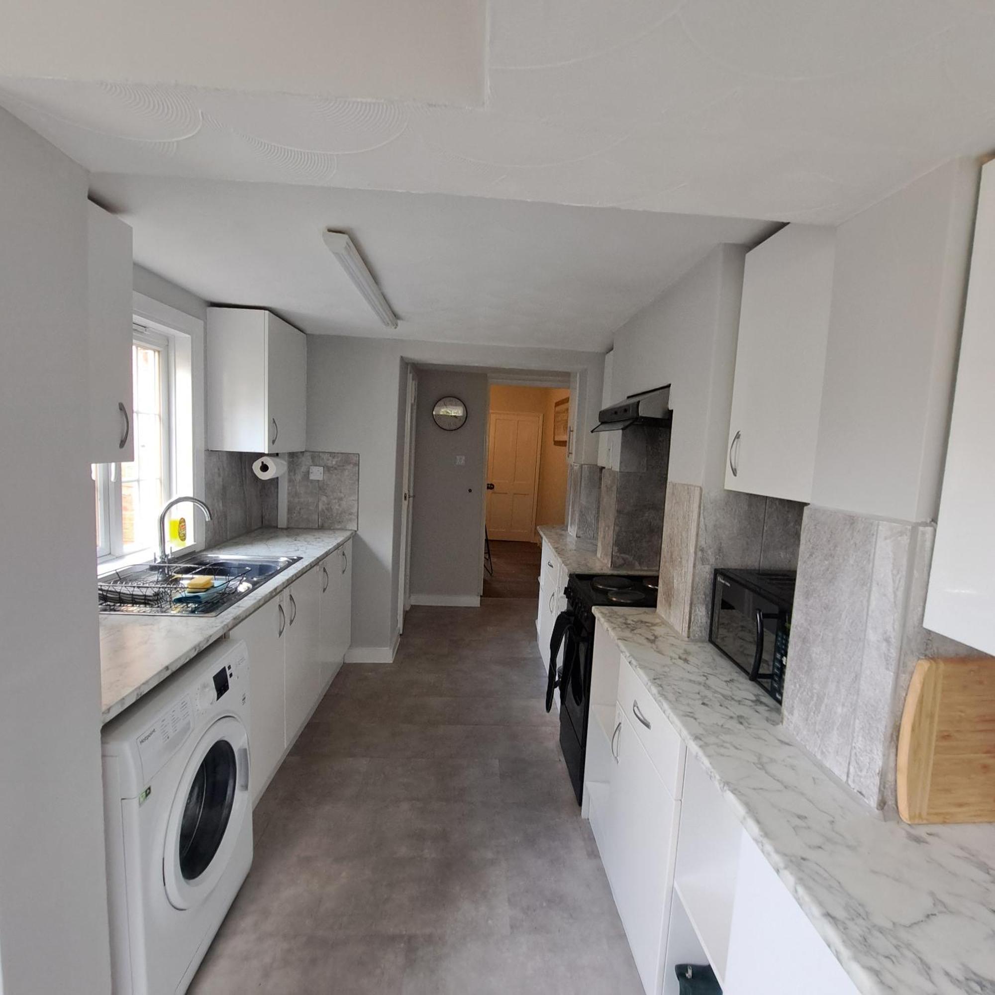 Generous 3 Bed In The Heart Of The Village Хънтингдън Екстериор снимка